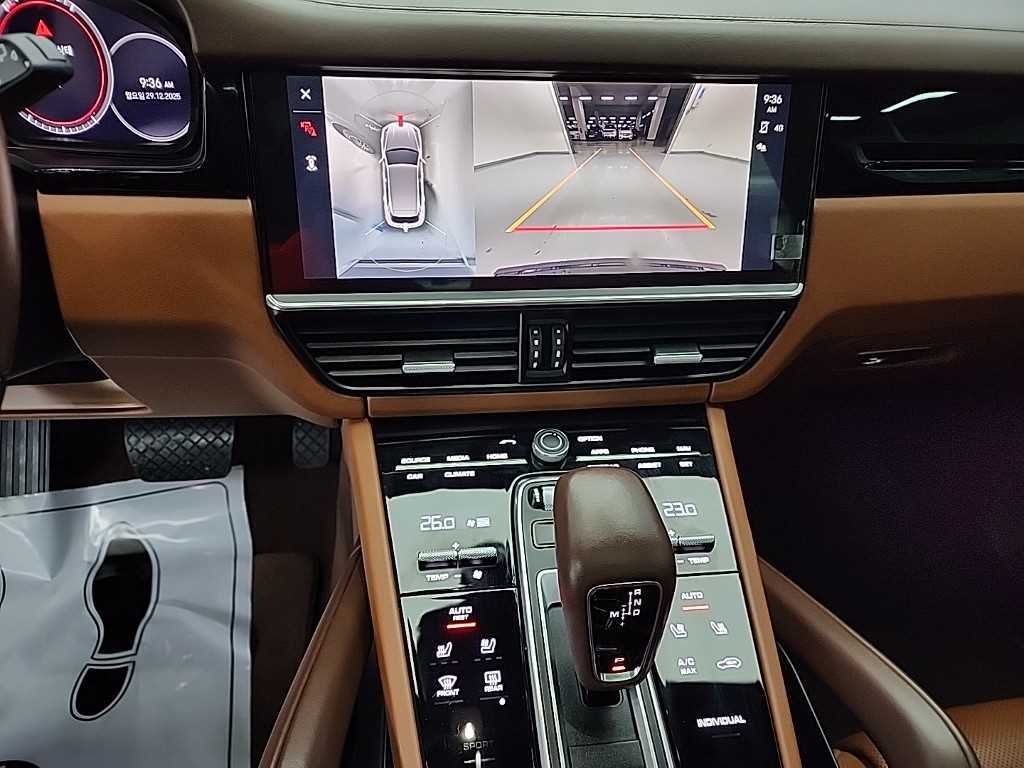 Porsche Cayenne - Vista 10