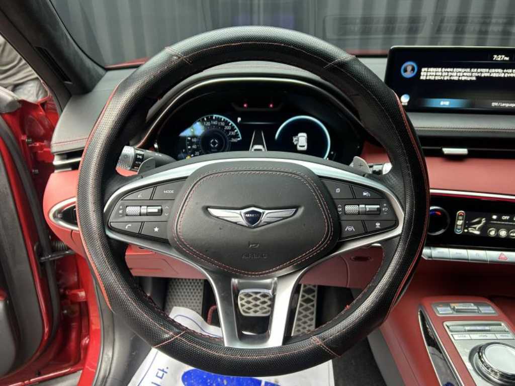 Genesis GV70 - Vista 9