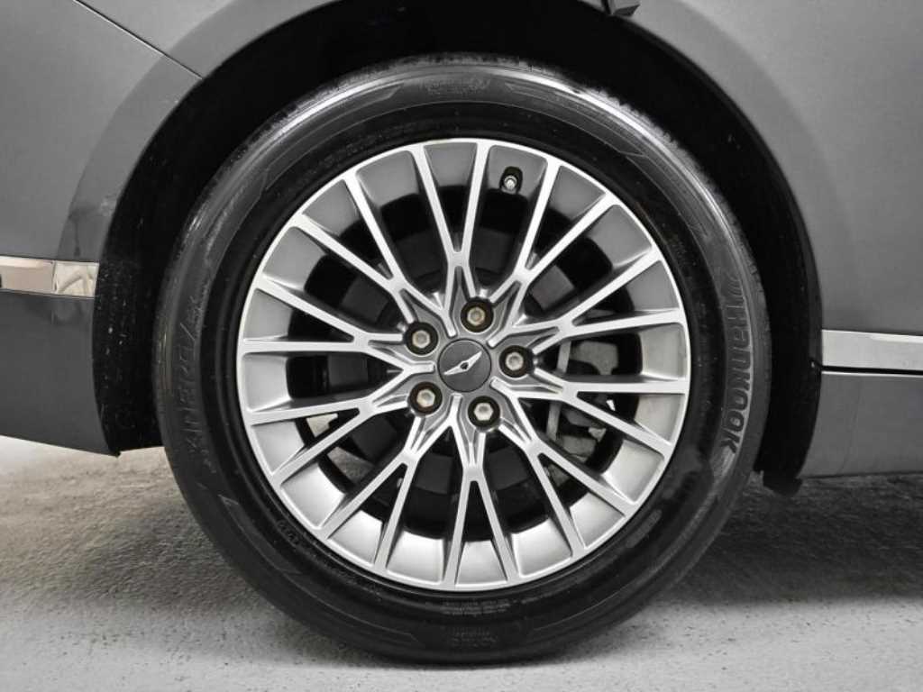 Genesis G80 - Vista 5