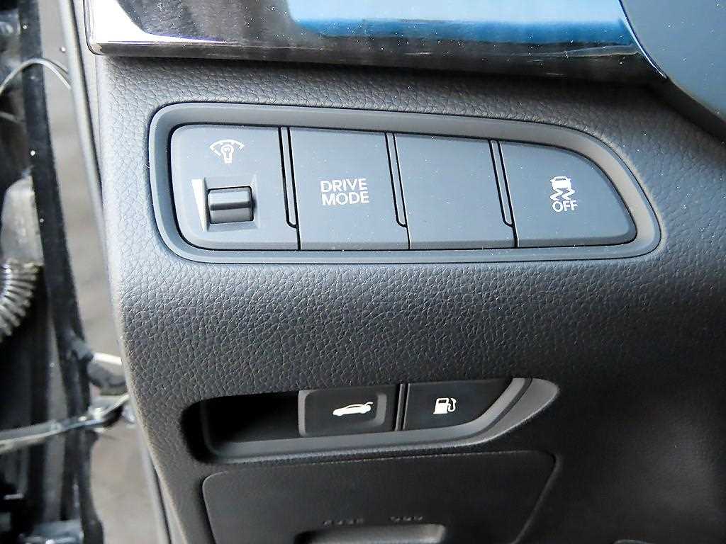 HYUNDAI Grandeur - Vista 12