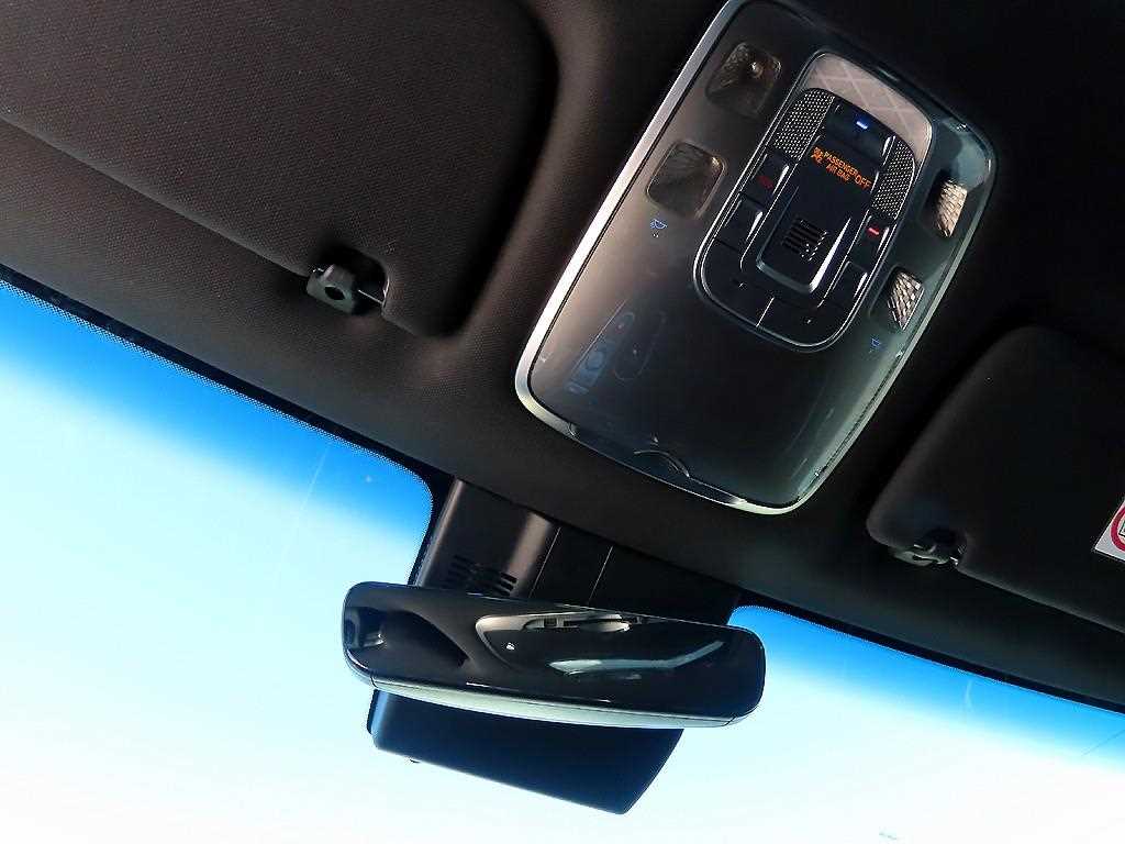 Genesis GV70 2021 Negro - Importación desde Corea - HF Imports Iquique - Foto 16