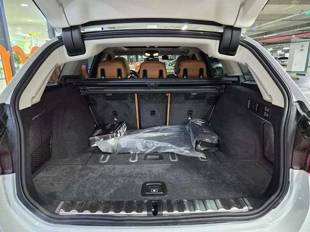 BMW 3 series 2025 Blanco - Importación desde Corea - HF Imports Iquique - Foto 18