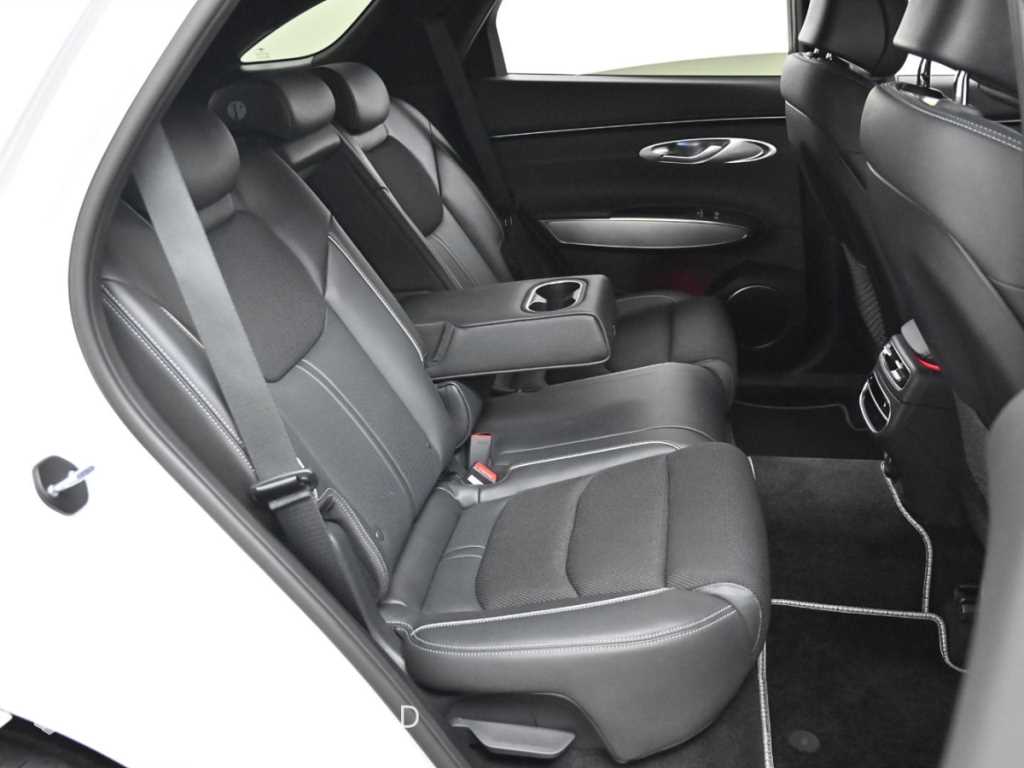 Genesis GV70 - Vista 12