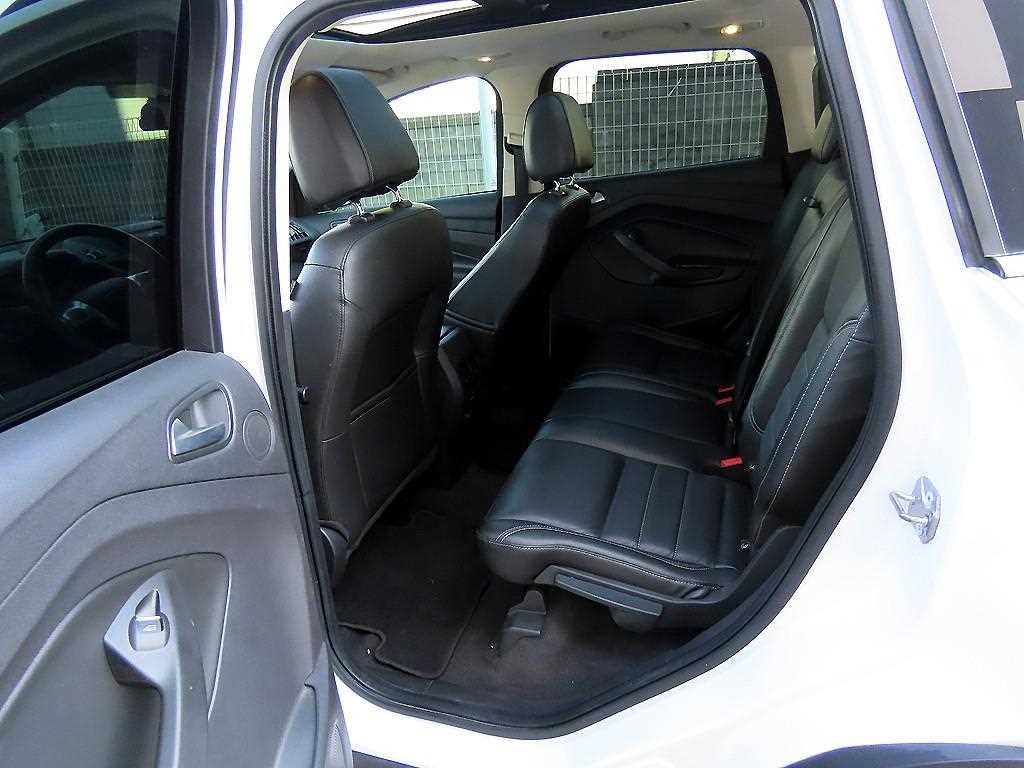 Ford Escape - Vista 6