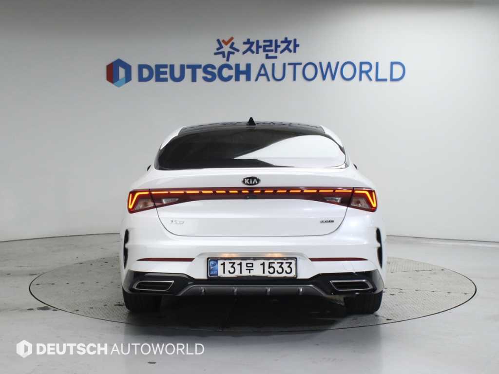 KIA K5 - Vista 4