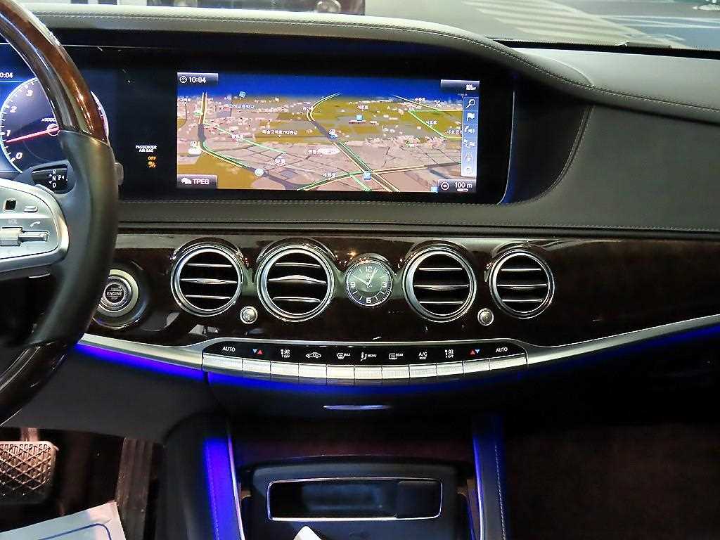 Mercedes Benz S Class - Vista 11