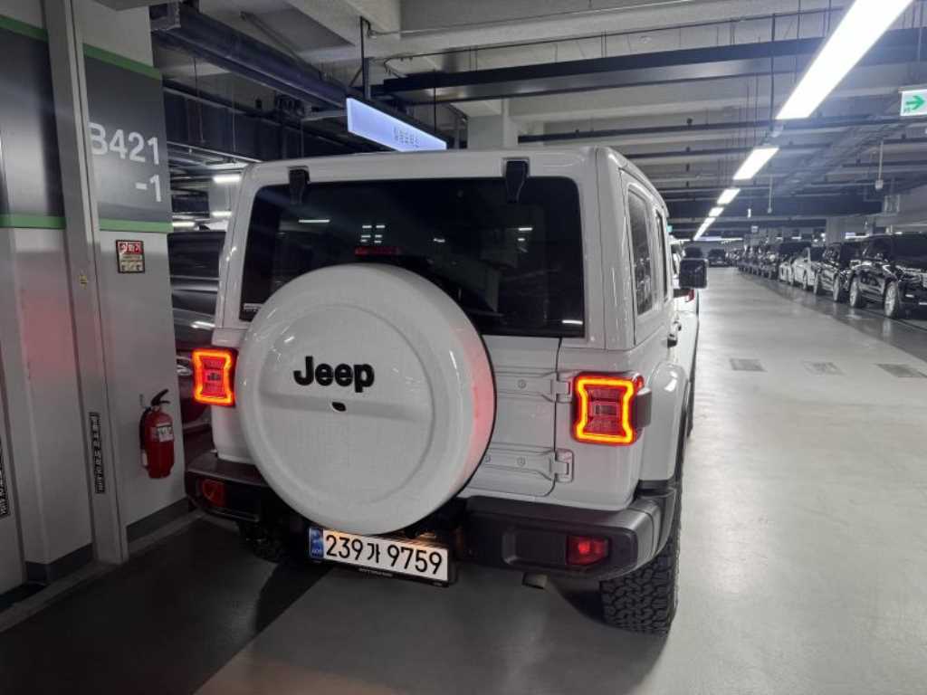 Jeep Wrangler - Vista 3