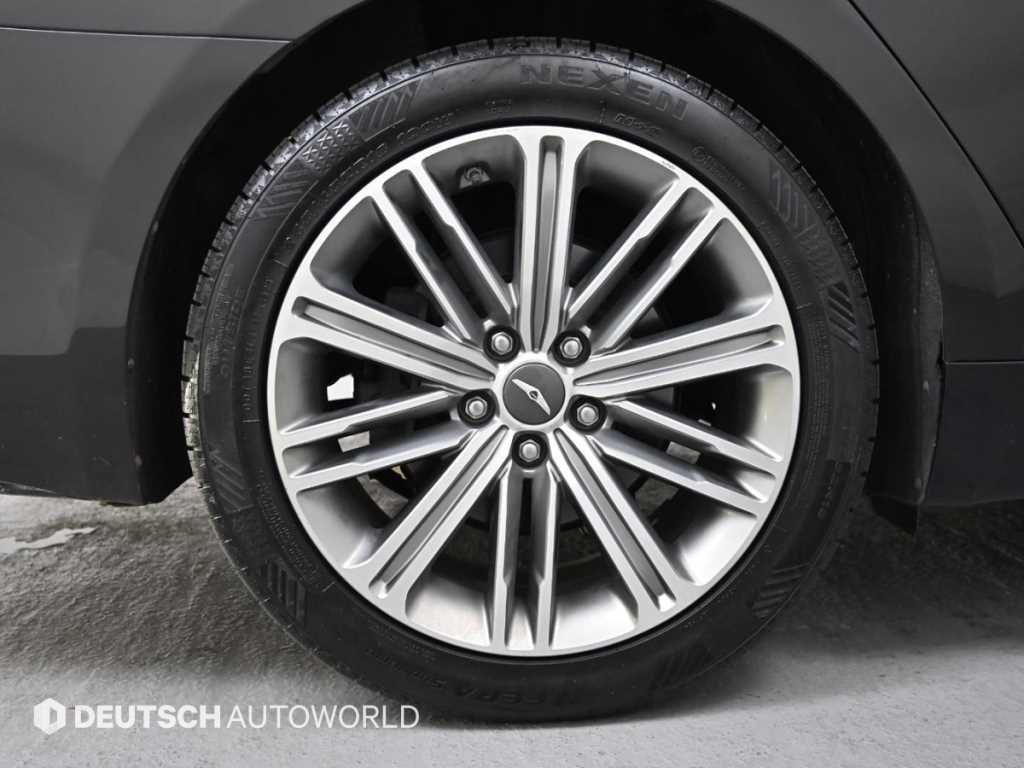 Genesis G80 - Vista 5