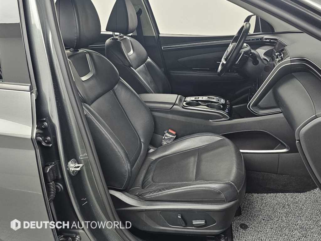 HYUNDAI Tucson - Vista 10