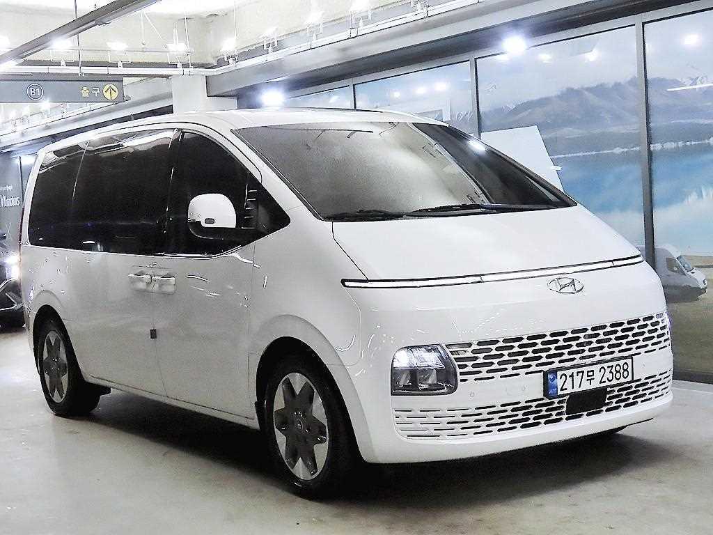 HYUNDAI Staria 2024 Blanco - Importación desde Corea - HF Imports Iquique - Foto 1