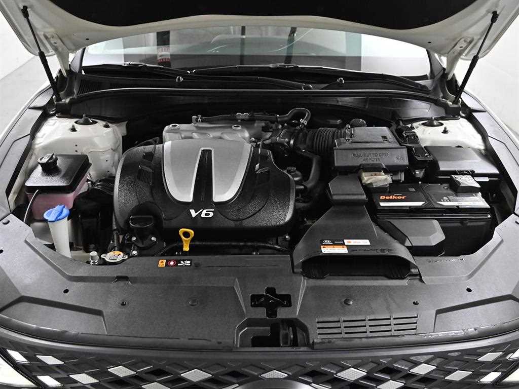 HYUNDAI Grandeur - Vista 6