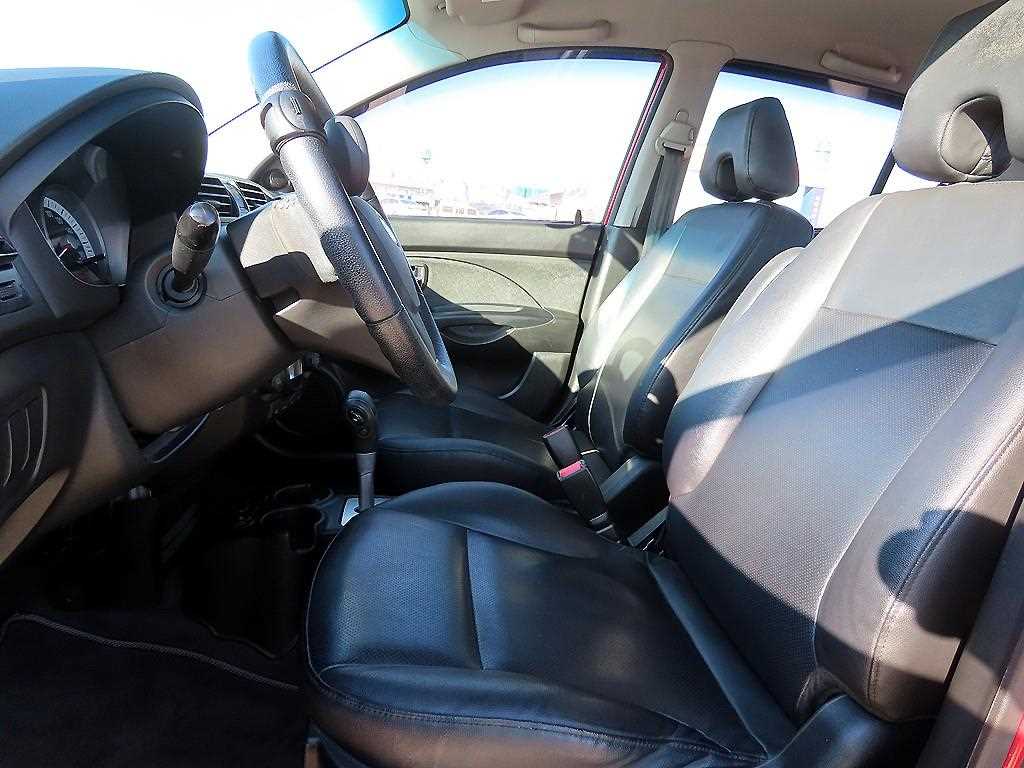 KIA Morning - Vista 5