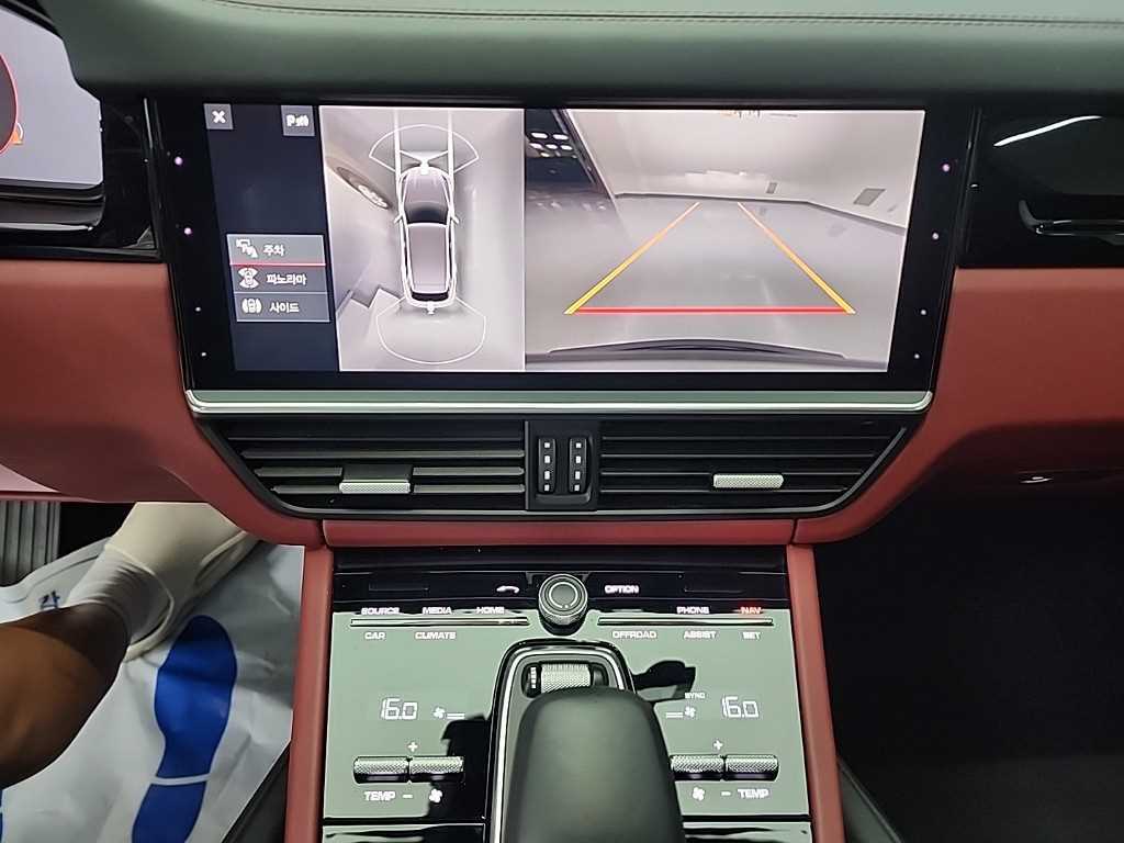 Porsche Cayenne - Vista 10