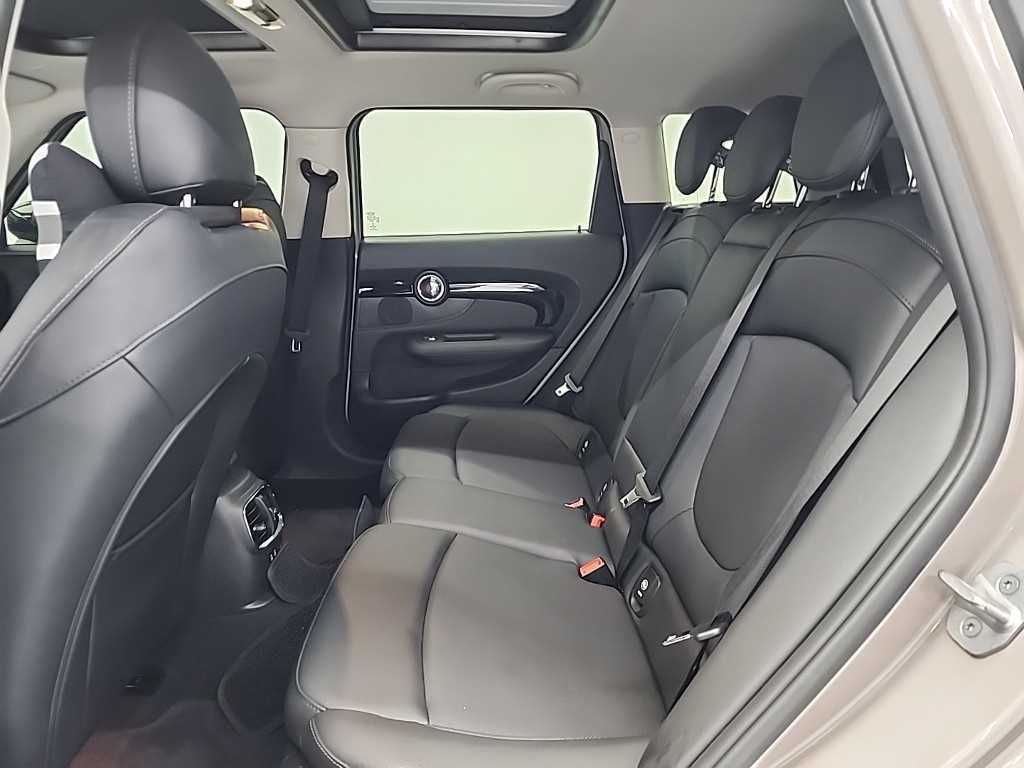 Mini Clubman - Vista 12