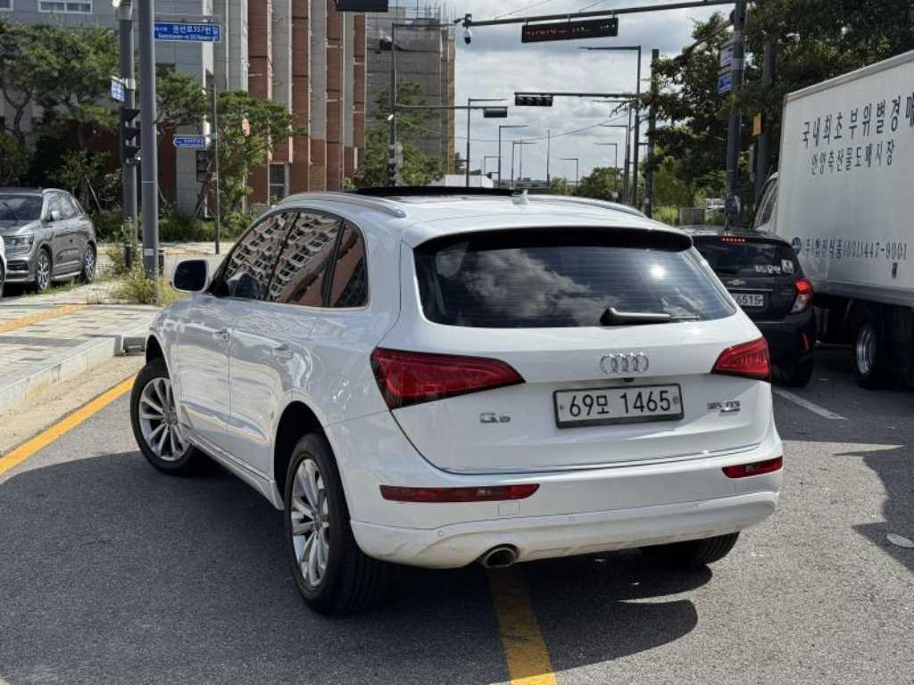 Audi Q5 - Vista 3