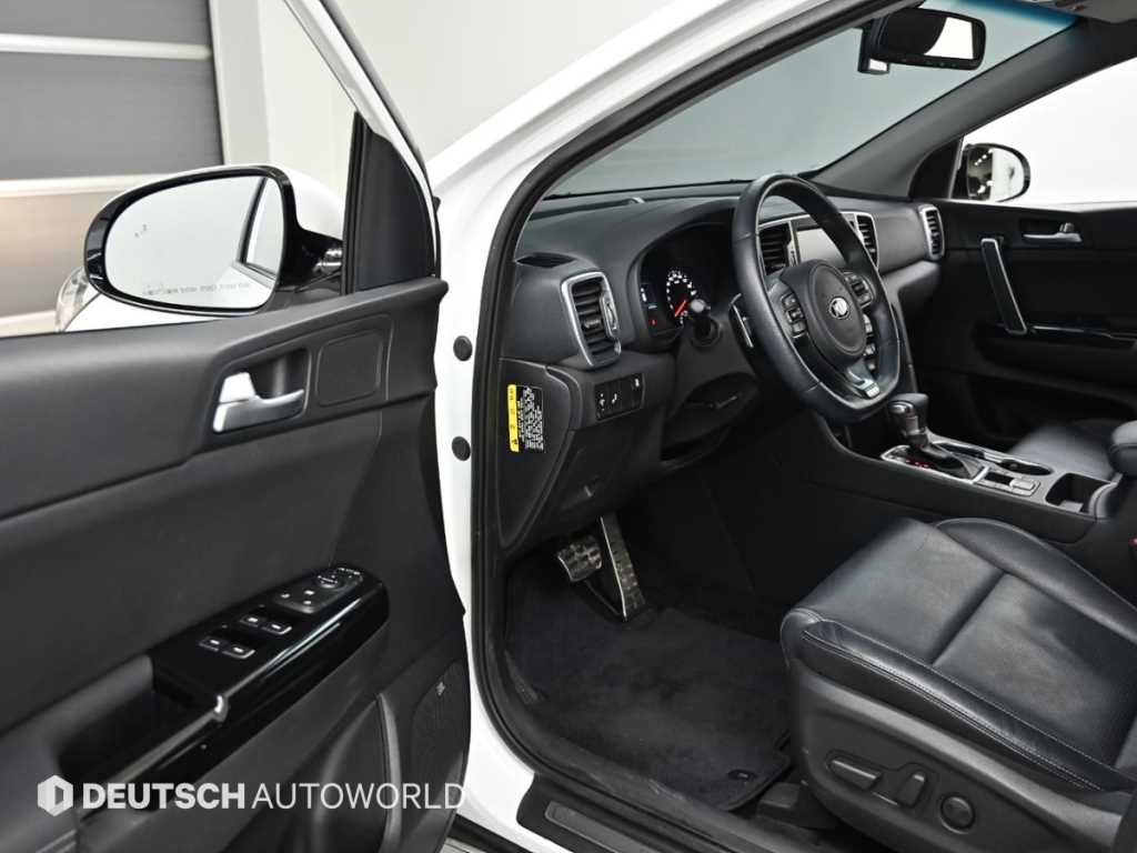 KIA Sportage - Vista 11