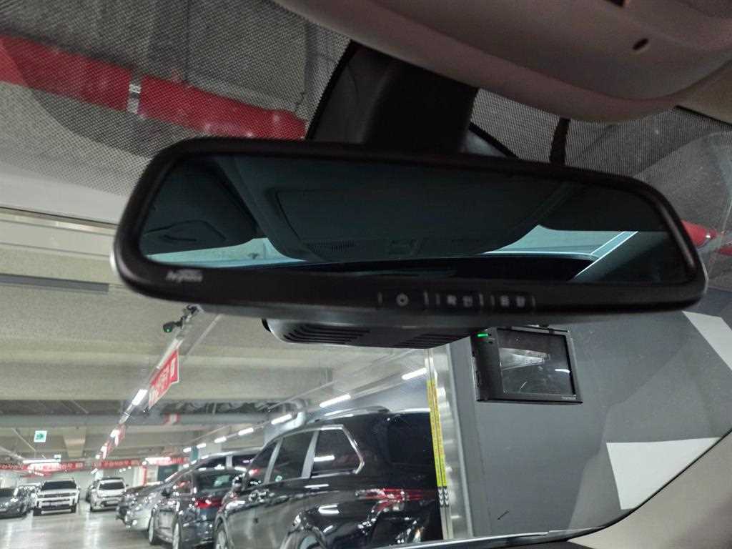 SAMSUNG QM6 - Vista 11