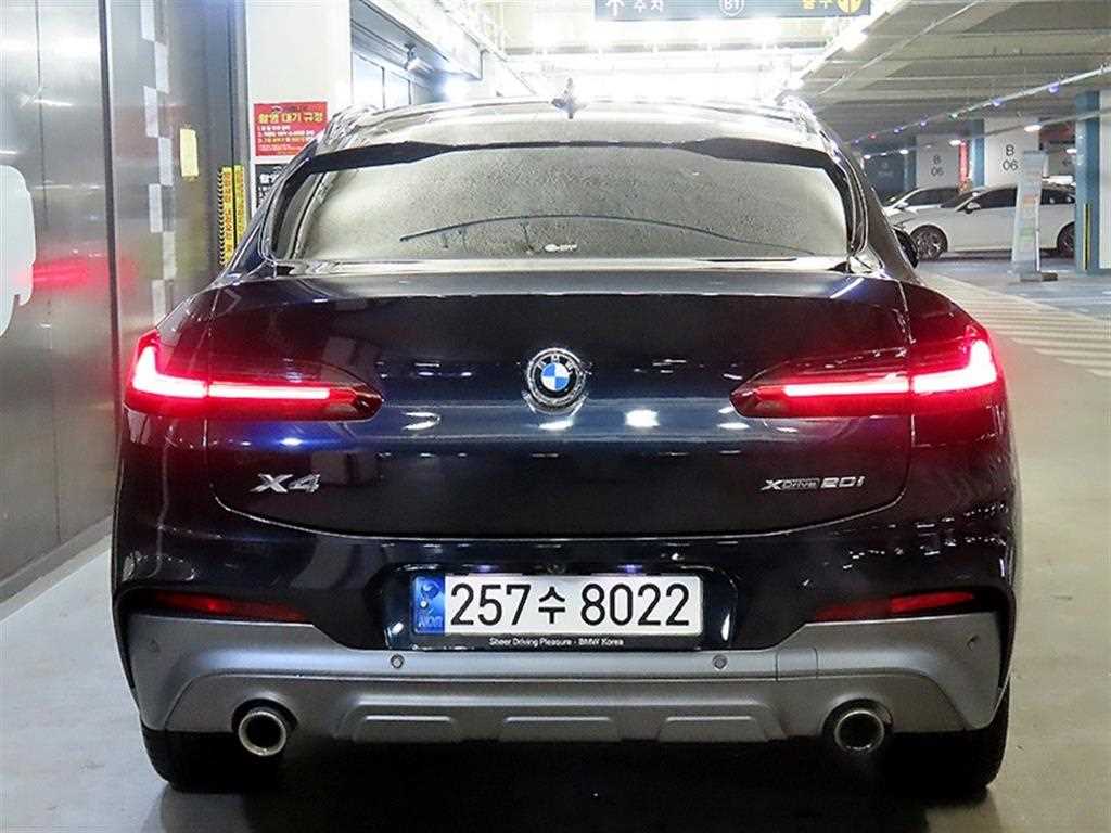 BMW X4 - Vista 5