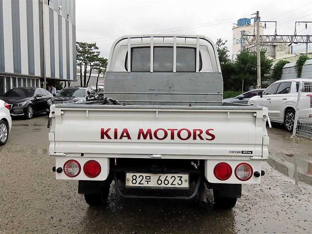 Small Truck Cargo (small) - Vista 4