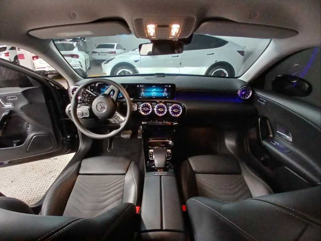 Mercedes Benz A Class - Vista 6