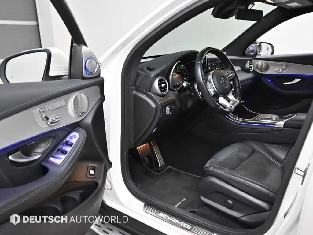 Mercedes Benz GLC Class - Vista 11