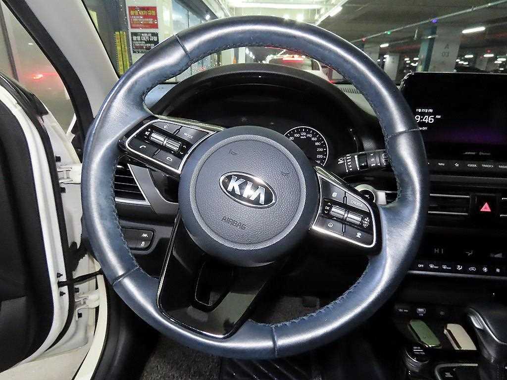 KIA Seltos - Vista 7