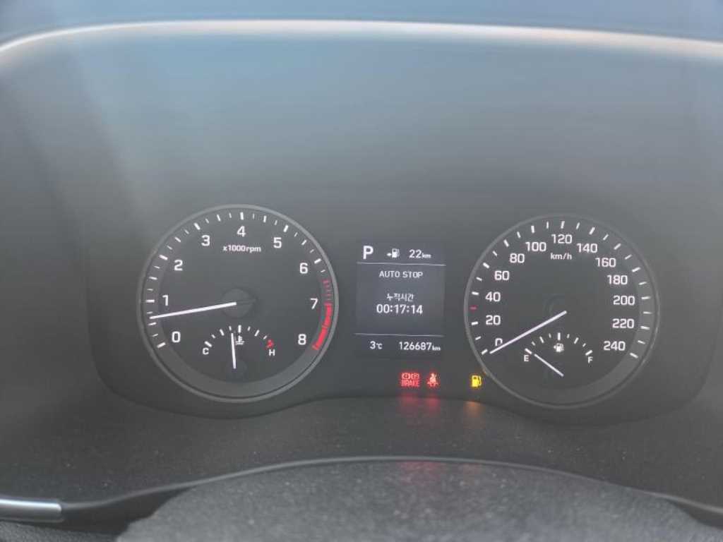 HYUNDAI Tucson - Vista 6