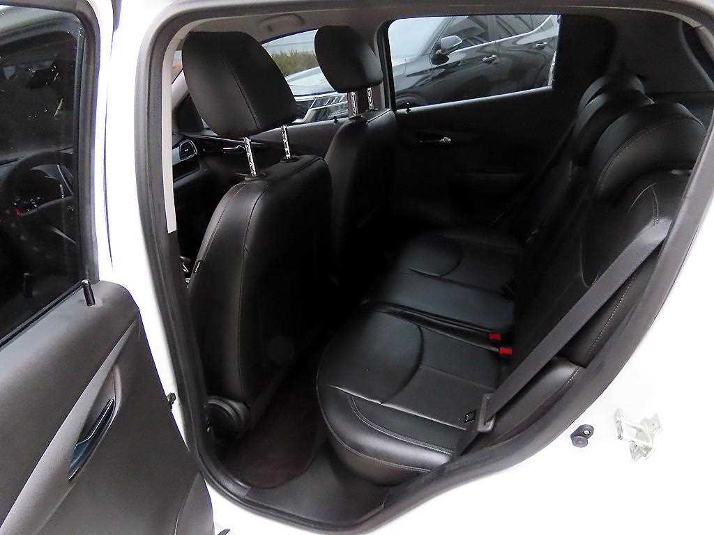 Chevrolet Spark - Vista 6