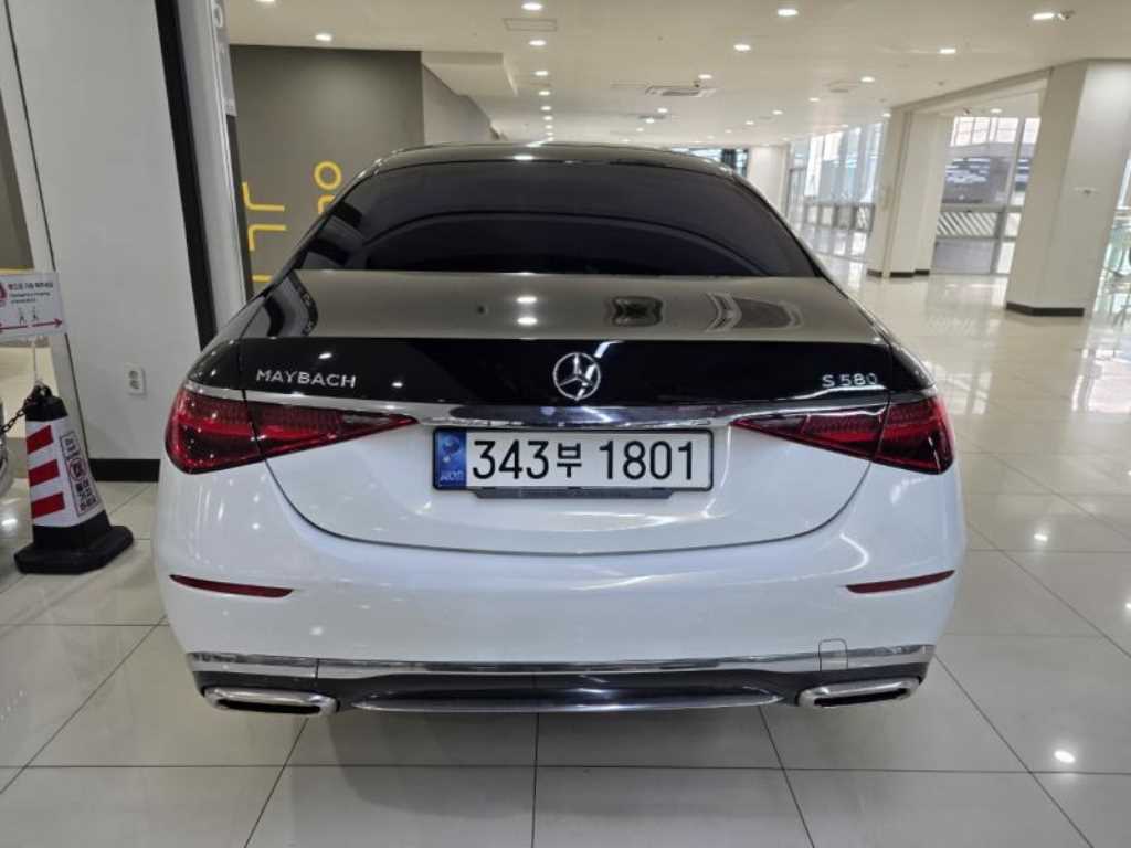 Mercedes Benz S Class - Vista 3