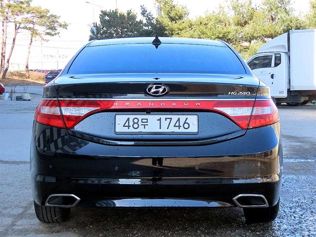 HYUNDAI Grandeur - Vista 4