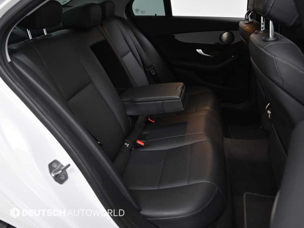 Mercedes Benz C Class - Vista 12