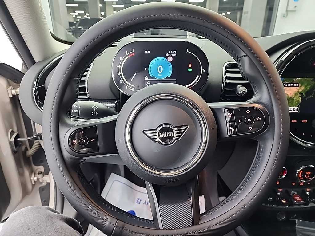 Mini Clubman - Vista 9