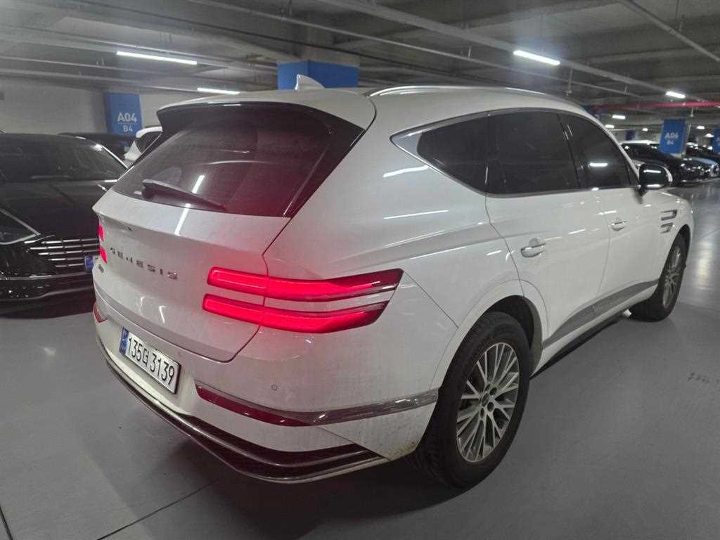 Genesis GV80 - Vista 4