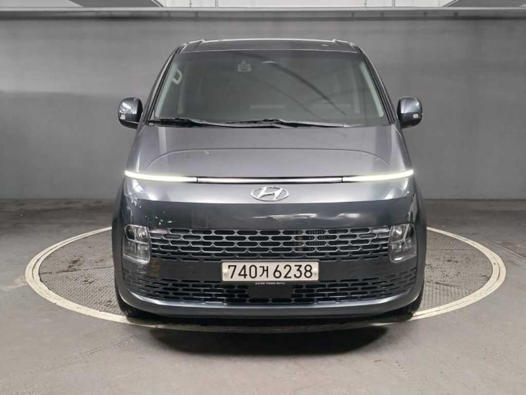 HYUNDAI Staria 2023 Gris - Importación desde Corea - HF Imports Iquique - Foto 1