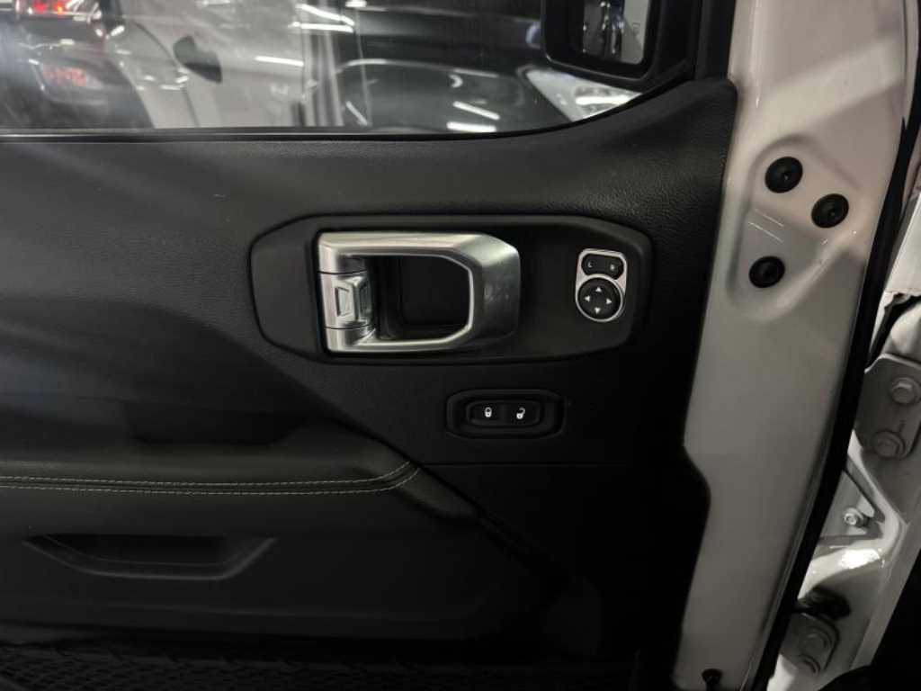 Jeep Wrangler - Vista 9