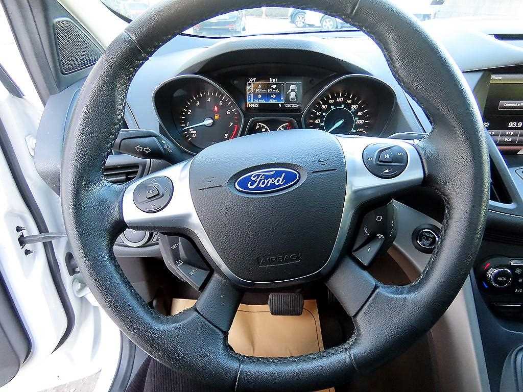 Ford Escape - Vista 8
