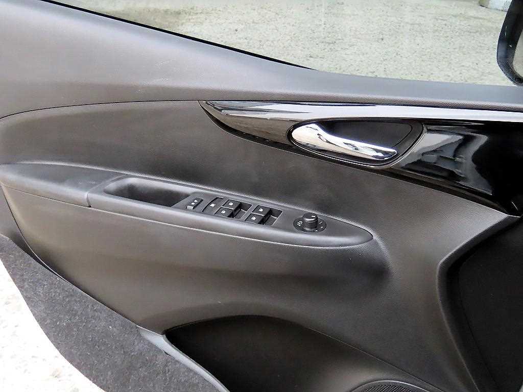 Chevrolet Spark - Vista 11