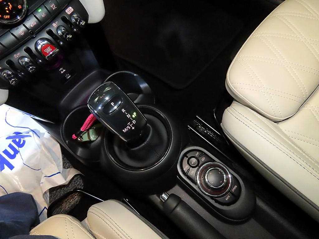 Mini Cooper - Vista 12