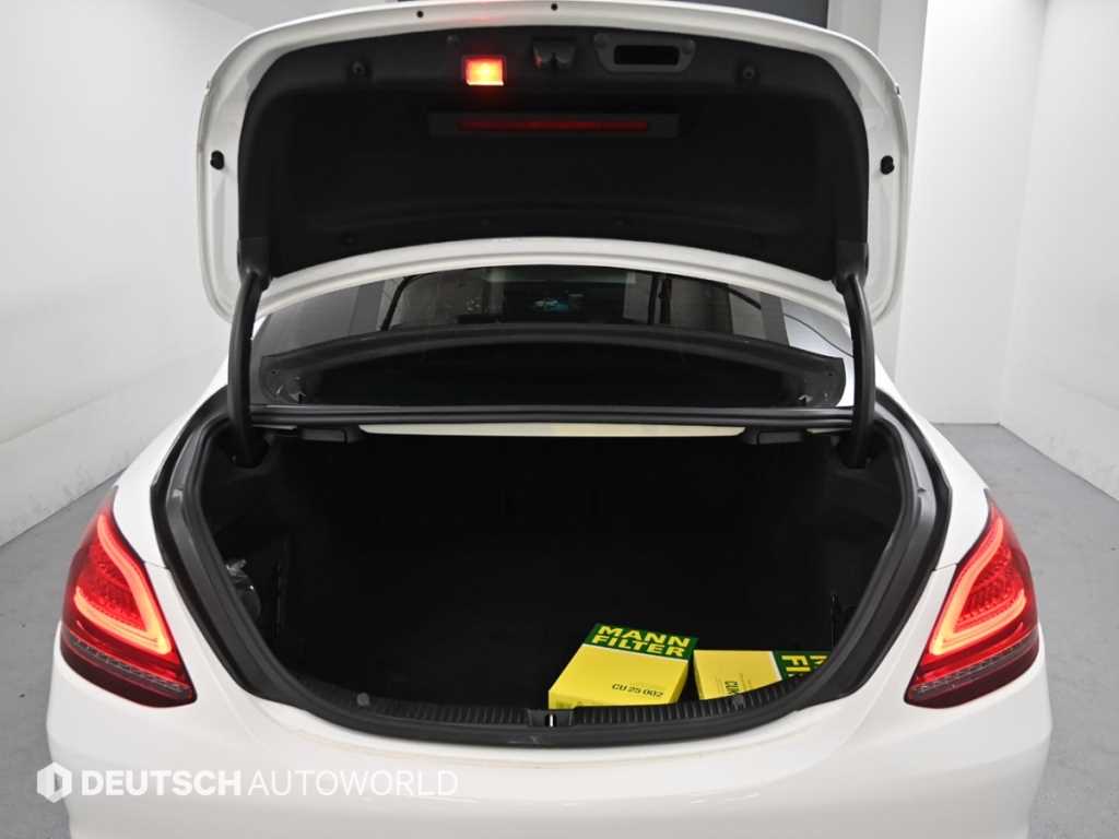 Mercedes Benz C Class 2019 Blanco - Importación desde Corea - HF Imports Iquique - Foto 20