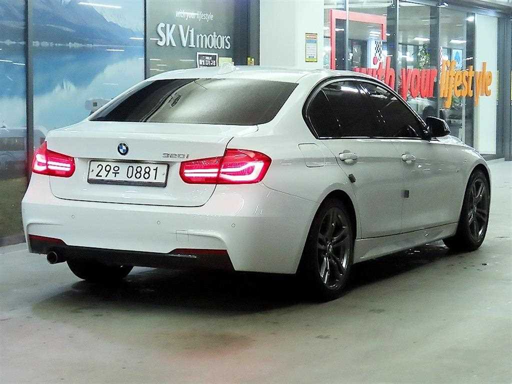 BMW 3 series - Vista 4