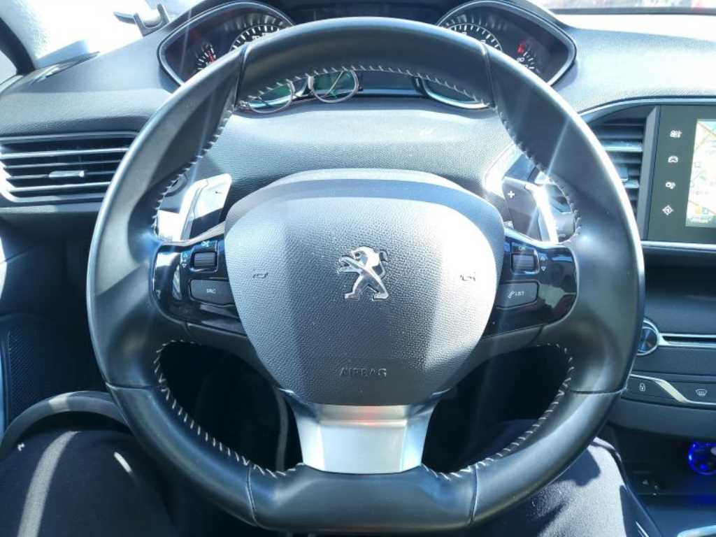 Peugeot 308 - Vista 6