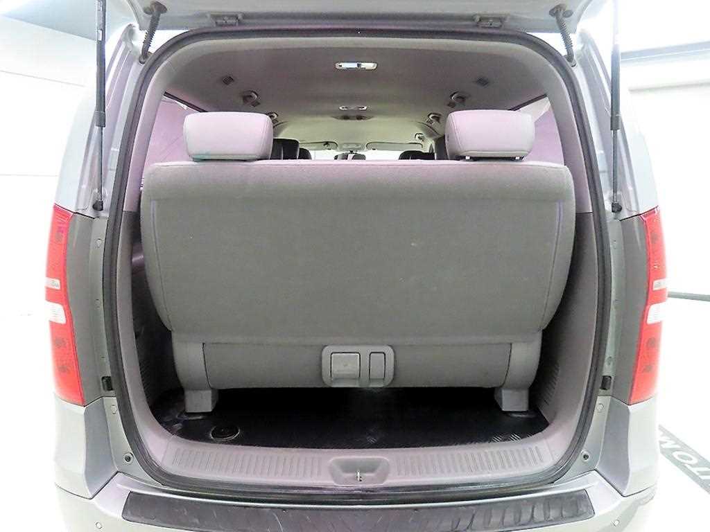 HYUNDAI Starex 2015 Gris - Importación desde Corea - HF Imports Iquique - Foto 17