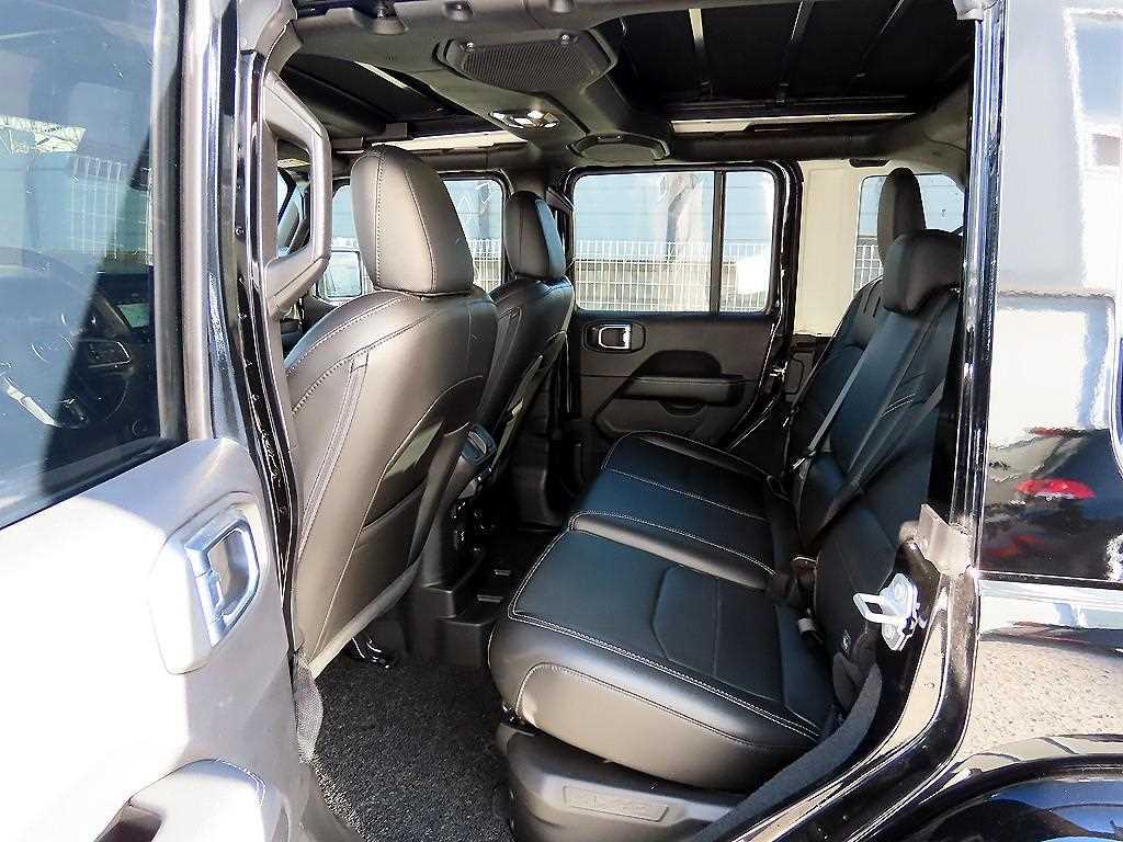 Jeep Wrangler - Vista 6