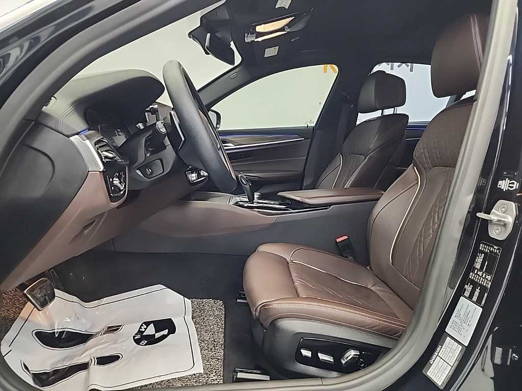 BMW 5 Series - Vista 11