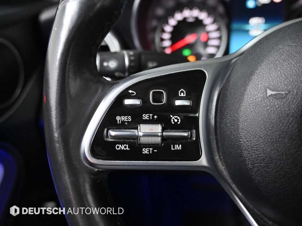 Mercedes Benz C Class 2019 Negro - Importación desde Corea - HF Imports Iquique - Foto 16