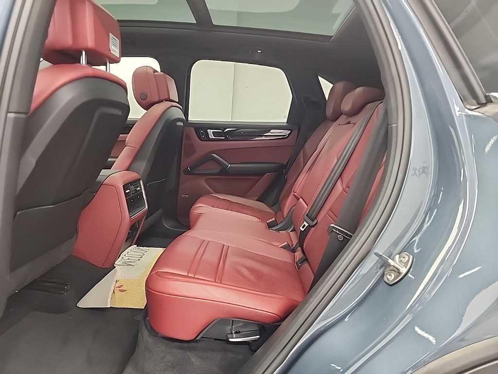 Porsche Cayenne - Vista 12