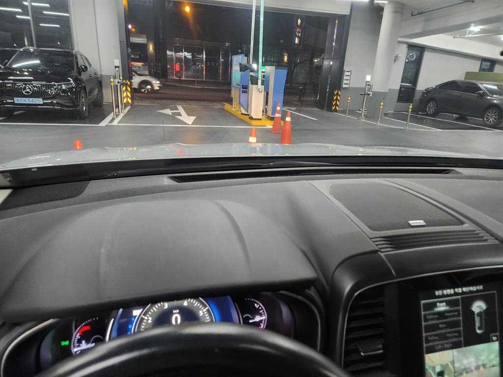 SAMSUNG QM6 2018 Blanco - Importación desde Corea - HF Imports Iquique - Foto 15