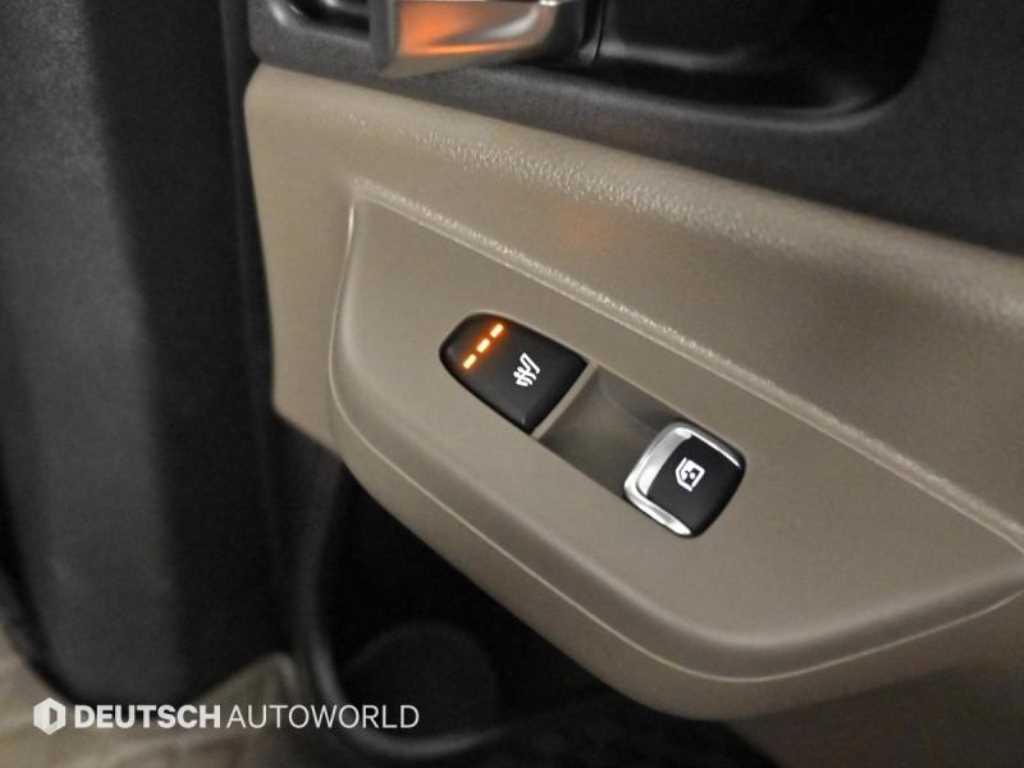 KIA Carnival 2024 Blanco - Importación desde Corea - HF Imports Iquique - Foto 18