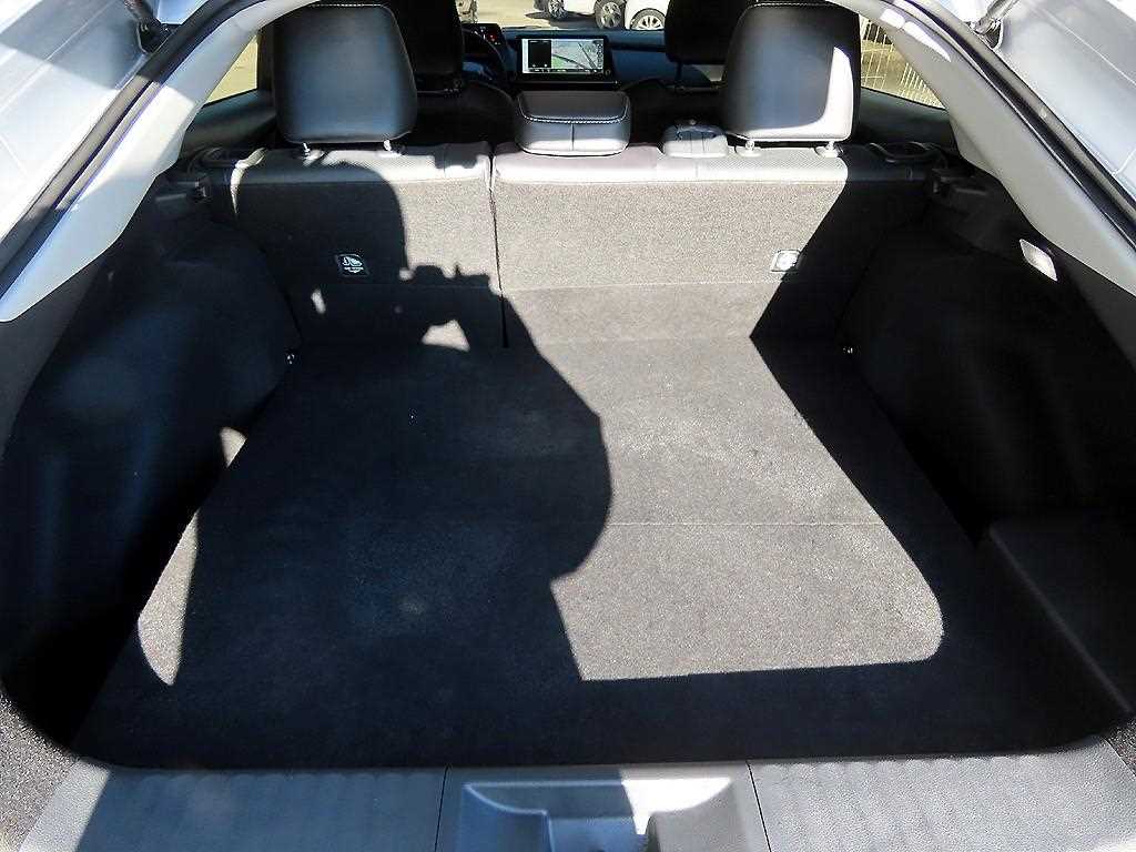 Toyota Prius 2024 Gris - Importación desde Corea - HF Imports Iquique - Foto 18