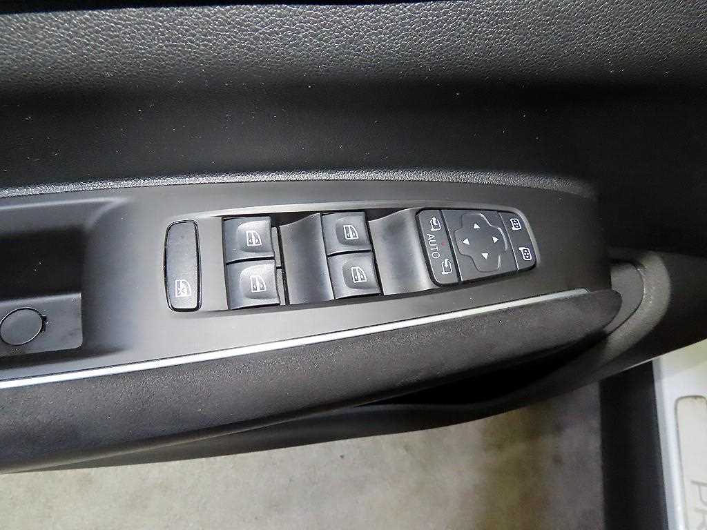 SAMSUNG QM6 2023 Blanco - Importación desde Corea - HF Imports Iquique - Foto 13